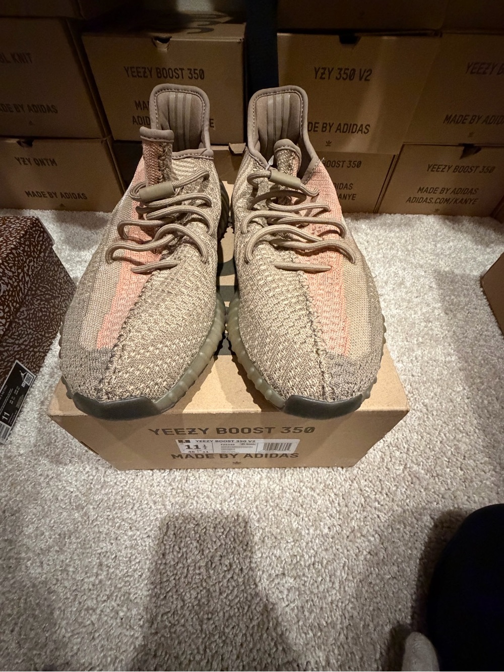 Yeezy Boost 350 V2